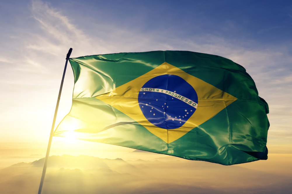Brasil adere à Convenção TIR e amplia integração ao trânsito aduaneiro internacional